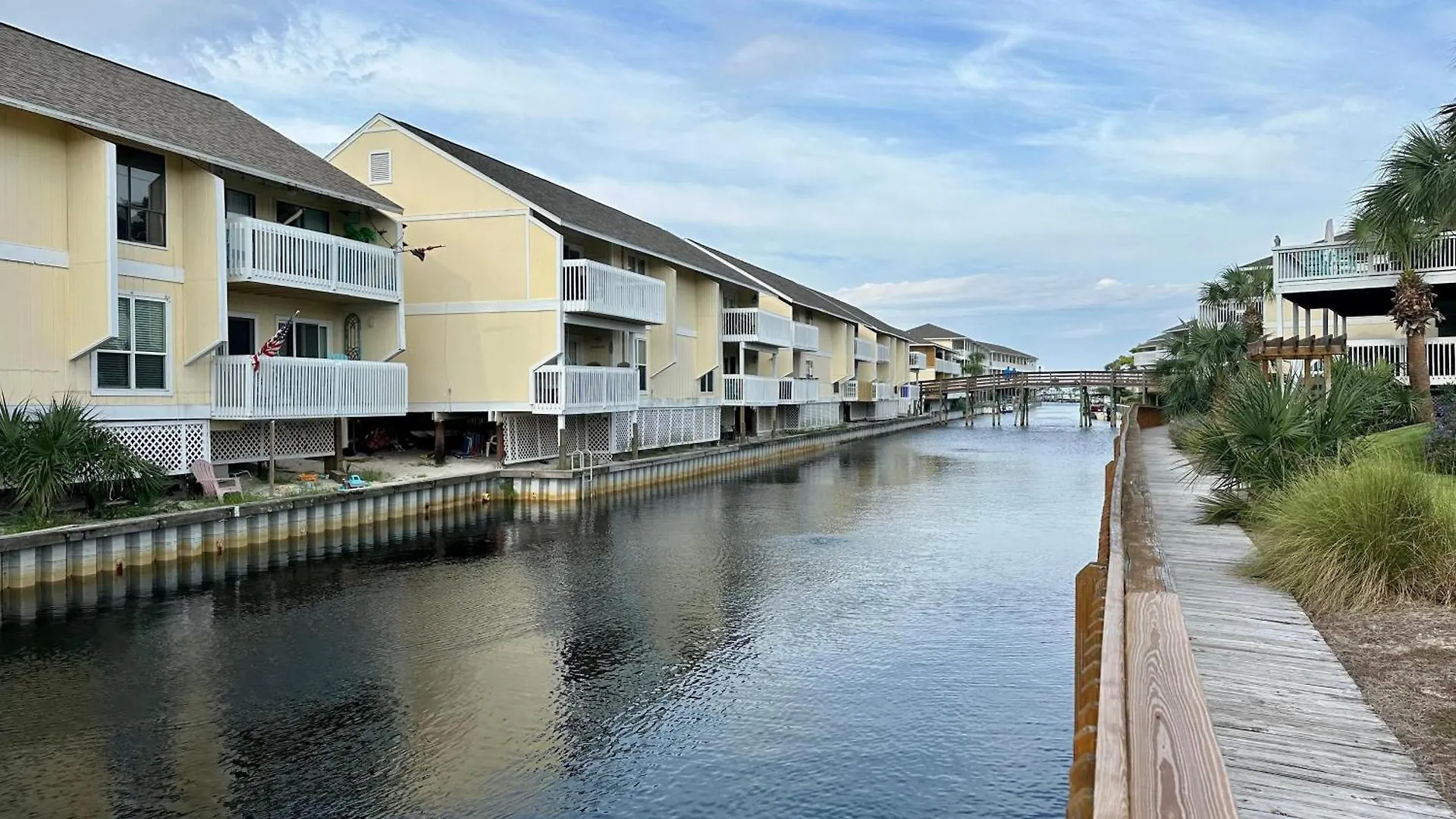 Sandpiper Cove 0032 Destin 0*,